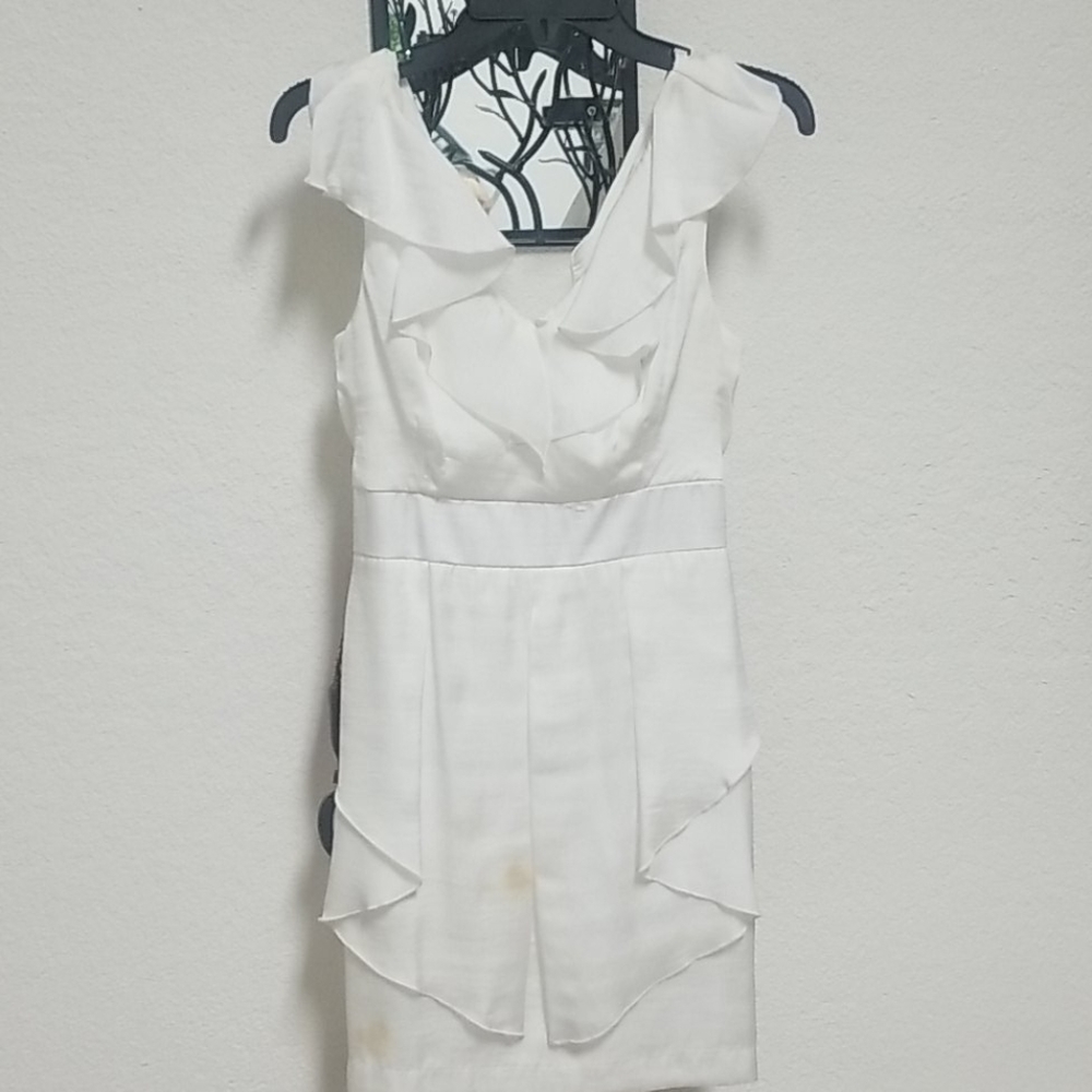 Teeze Me Junior's sized 7 white dress w/ tan belt